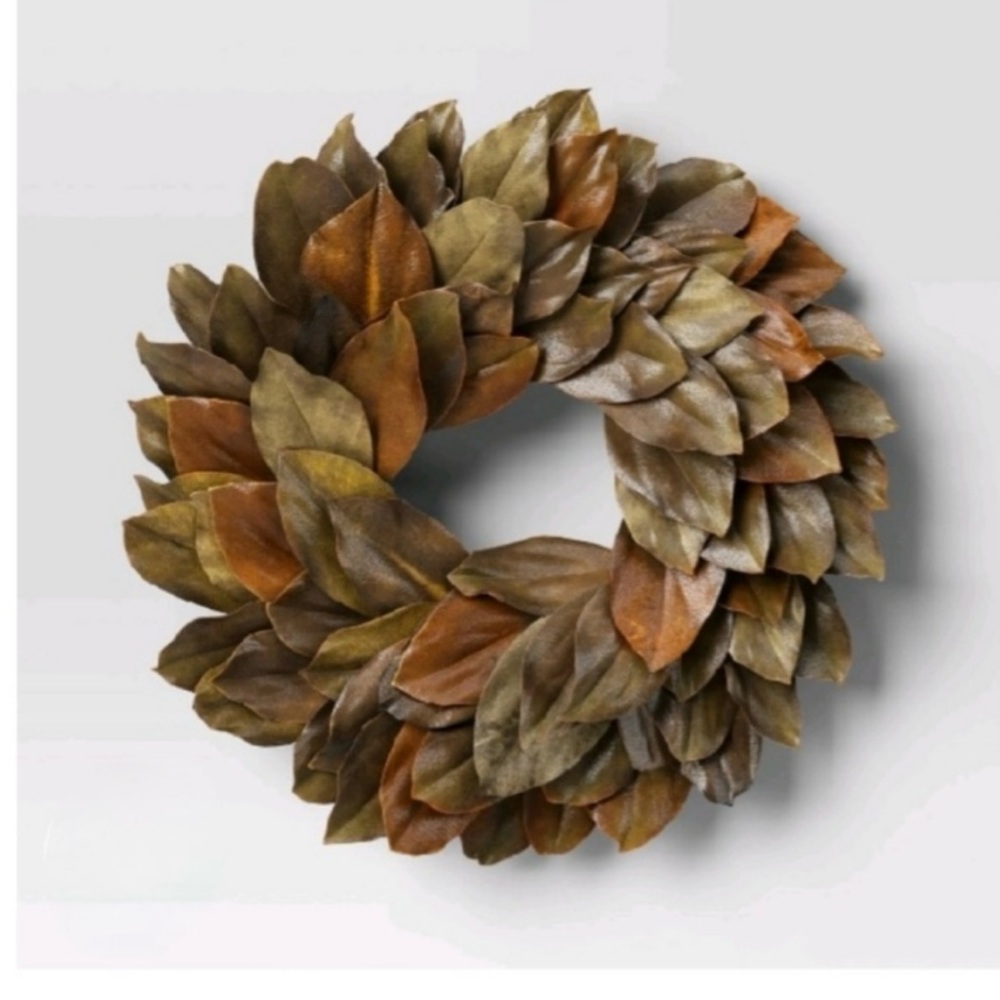 🍂Threshold Magnolia Preserved Wreath